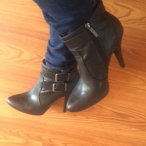 Nine West  booties